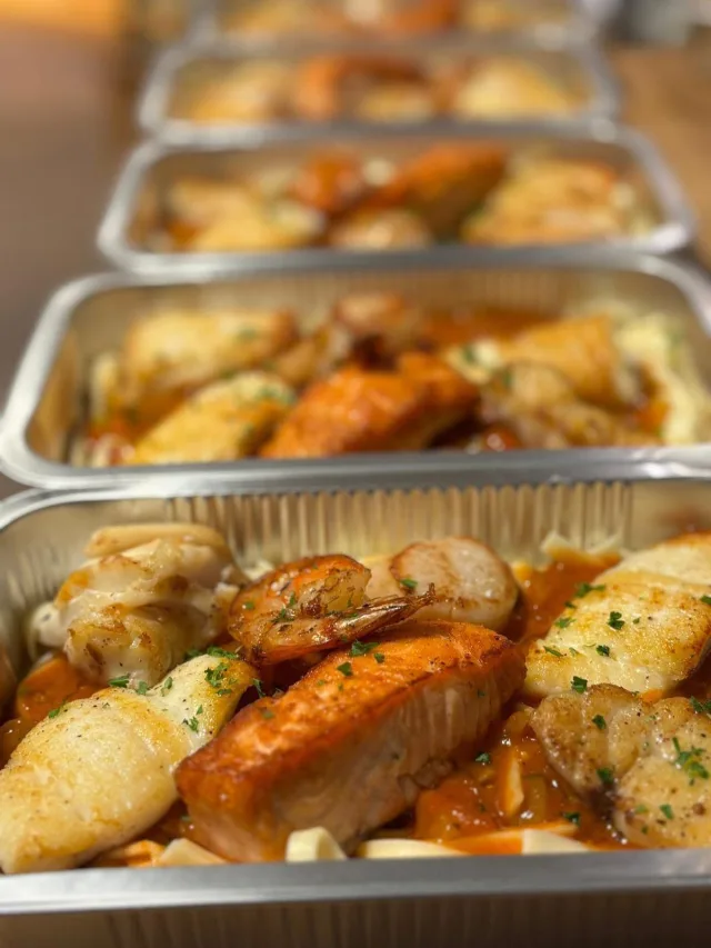 Visschotels met zalm, scampi en kabeljauw